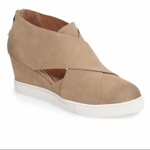 CCOCCI Tan Suede Wedge Sneaker